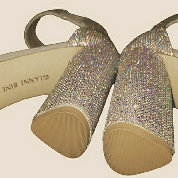 GB Gold Sparkling Holiday Crystal Rhinestones Iridescent Bling Formal 9.5 - Picture 7 of 9